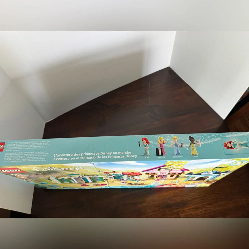 Lego Disney Princess Market Adventure Set - Green, Blue, Pink, White - Picture 6 of 8